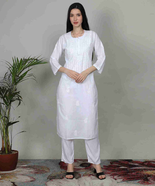 Noor Chikankari – Pure Cotton Elegance with Hand Embroidery