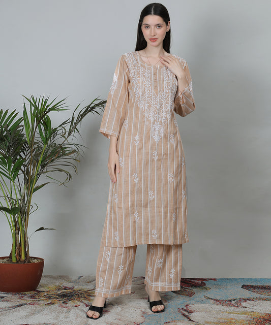 Womens Hand-Embroidered Chikankari Cotton Kurti and Pant 2610