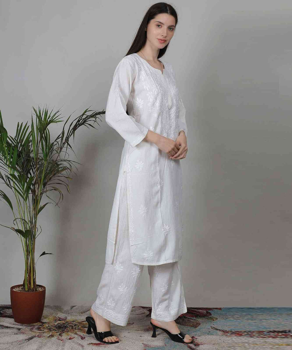 White Chikankari Kurti Set for Women – Pure Cotton Embroidered Suit with Dupatta